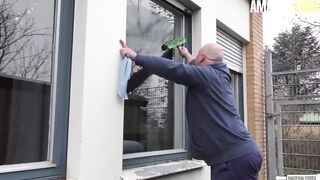 HausfrauFicken - German Old Seduces Worker And Ride His Rough Penis - AMATEUREURO