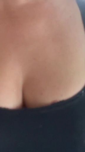 Bouncy Big Boobs Hotwife