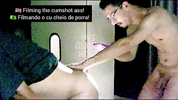 O visitante rabudo me enganou no GloryHole... Disse que queria ser chupado, por&eacute_m queria ser fodido... Dei o que ele queria! (COMPLETO NO RED)