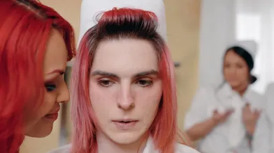 Transfixed - Apprentice Nurse Jean Hollywood Has A Foursome With Khloe Kay During Her Final