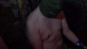 daddy fiste par ses potes barebackbon trop ou un black se fait fister par ses ...