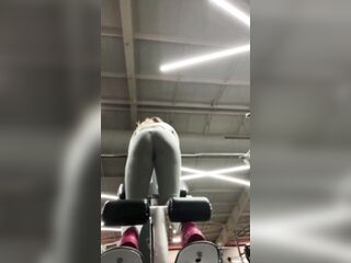 Avid banging in the gym