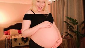 Rapid Pregnancy Belly Expansion - Super Pregnant After 3 Days - Huge Belly Fetish Roleplay