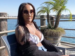 GOT FILLED - Exotic Bombshell Zoey's Twat Gets Sinfully Filled