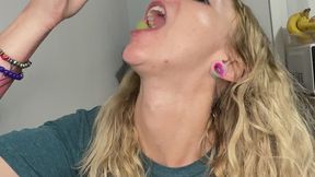 Juicy Fruit Slow Motion