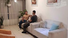primera experiencia con un escort latino