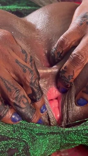 MILF Had Her Asshole Roughly Fucked by BBC