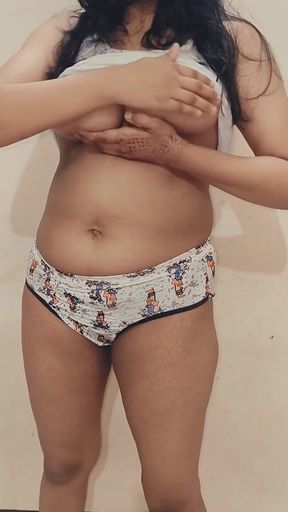 Indian Girl Friend Zara Made a Video and Sent It to Her Boy Friend