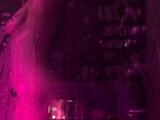 Hawt Steamy Shower