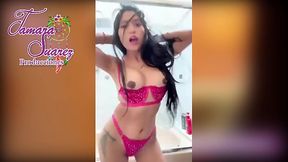Tamara Suarez baile en la ducha