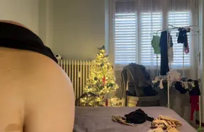 Buff bodybuilder strips and pounds his wife in dark ripped pantyhose