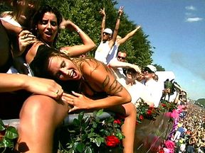 Private in Love Parade 1999