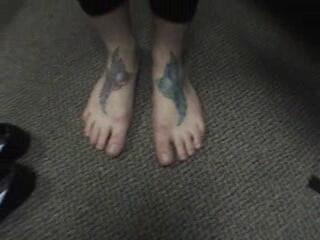 Big Feet Little Lady !