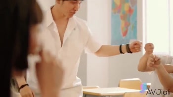 Reunion Sex with Li Zhiyan