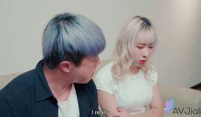 A boyfriend Wang to cheat on him with his best friend