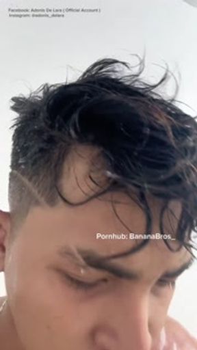 Jakol sa Cr habang naliligo, ang dami kong tam*d na nilabas hehe