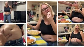 I've gained so much weight! (Custom video - Weight gain clip) SD