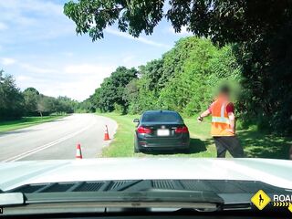Roadside - Busty Ashlyn Peaks Banged By A Mechanic In The Woods