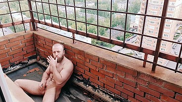 Solo play on the roof top