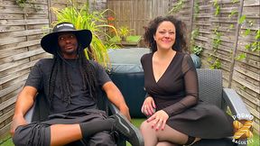 Stella et Pam, deux coquines se partageant une bite