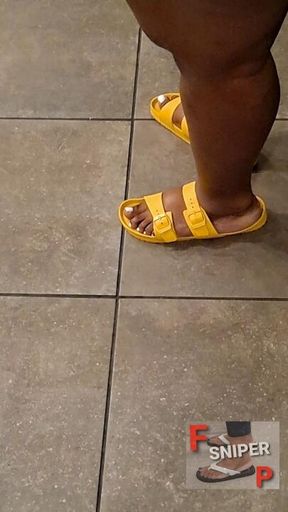 SSBBW With Extra Meaty Feet