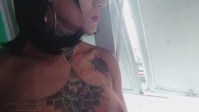 travesti tezuda do caralho gozando caladinha no quarto para suas amigas nao ouvir, sabrina prezotte com muito tezao.