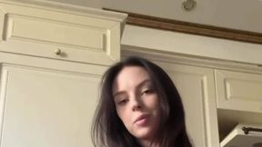 Social Media Creator @victoria_spicy @Teasing and #Brunette #Natural Big Tits #Sexy Lingerie #Solo sexy porno | Tik.Porn