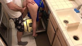 stepmom stuck in the dishwasher