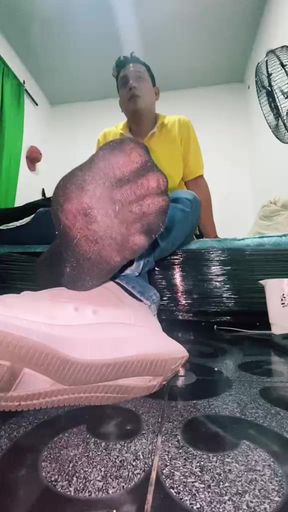 The Best Colombian Feet to Worship - Tomasstyl Chaturbate