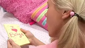 teeny--bopper--club--5--scene1