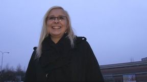 Curvy Blonde Takes All Of Stranger's Cock Deep Inside Her Pussy