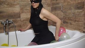 popping balloons & soft masturbation in the bathtub – black lingerie & mask