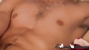 Bombshell jock massage his testicles & wanking off big cock