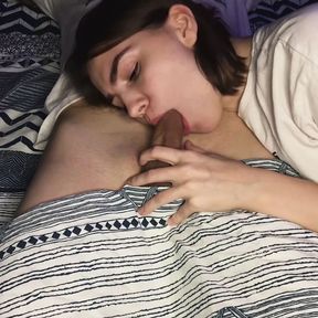 Teen Stepdaughter Gives a Sweet Blowjob And Swallows All My Cum