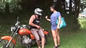 N&atilde_o teve como pagar o motoqueiro, e pagou no sexo gostoso