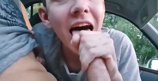 Blowing a Guy in His Car Till He Cums - Prettyboi2000x