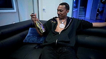 Alphonsolayz fucks chanel barbie