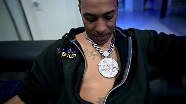 Alphonsolayz fucks chanel barbie