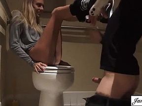 Janice Griffith has passionate sex with James Deen - Featuring: Janice Griffith / Jade Nile / James