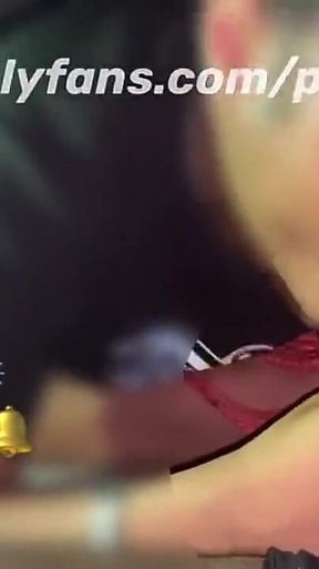 Cheating 18 Year Old Gave Me a Blowjob Outside of Her Ex Boyfriend House.