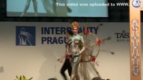 Bodypaint Fashionshow Nude Show Prague