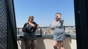 IT nerd jerks it for the IT girls