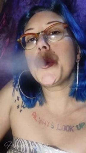 Pretty Face Close Up Smoking Fetish Lots of Cig Dangling Lighting