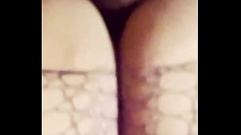 Neg&atilde_o Parrudo BBC Chupador de CU Leitado - Nicolly Summers (COMPLETO NO SHEER E RED)