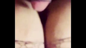 Neg&atilde_o Parrudo BBC Chupador de CU Leitado - Nicolly Summers (COMPLETO NO SHEER E RED)