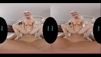 VRHUSH Sidra Sage needs help with her website