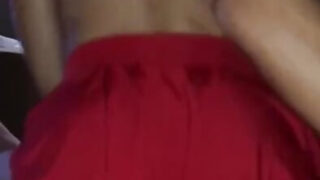POV-video av amatör unga homosexuella slynor knullade i röven