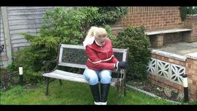 LeighB009 (MP4)