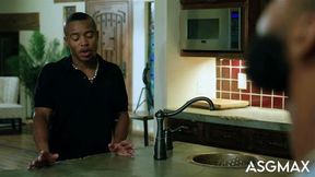 Stepbrother's Secret Muscle Hunk Finds Stepbro's Dirty Diary