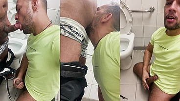 Ativo Gordinho com pica dura, deixou enfiar no cuzinho e me deu leite na boca